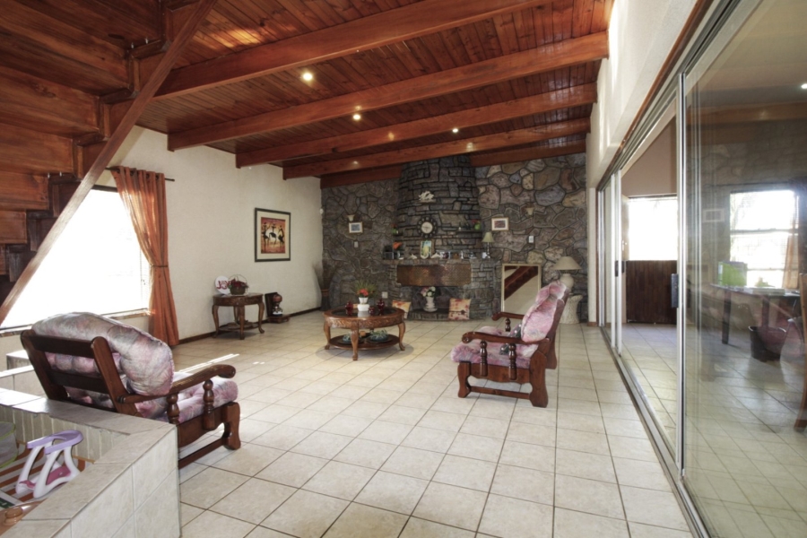 4 Bedroom Property for Sale in C Place Eastern Cape
